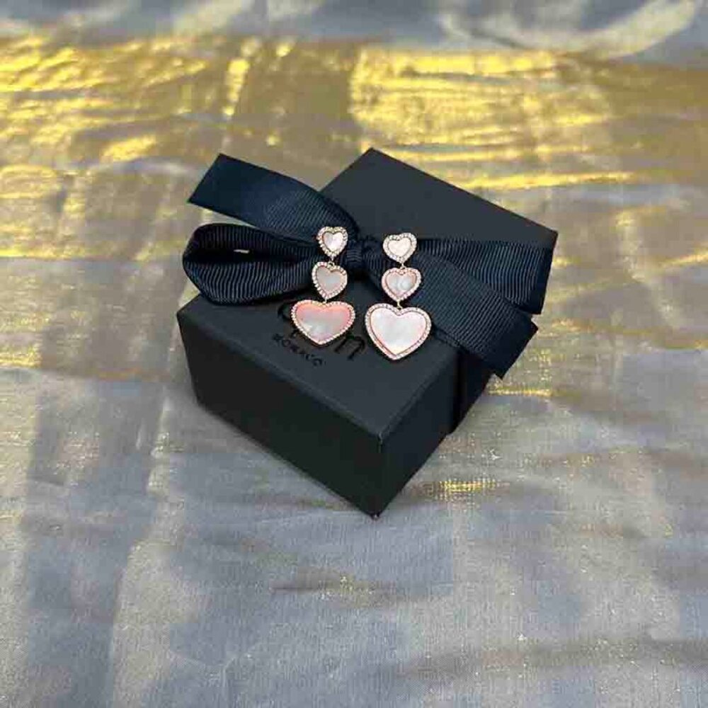 Apm Monaco Pink Heart Mother-Of-Pearl Earrings - Picture 4 of 4